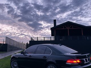 2007 BMW 7 серии 750i IV (E65/E66) Рестайлинг, чёрный, 1200000 рублей, вид 3