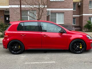 2012 Volkswagen Golf GTI VI, красный, 1450000 рублей, вид 5