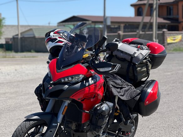 2023 Ducati Multistrada V2, красный, 2000000 рублей - вид 4