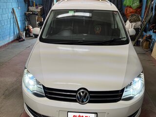 2012 Volkswagen Sharan II, белый, 900000 рублей, вид 2