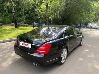 2010 Mercedes-Benz S-Класс 500 V (W221) Рестайлинг, чёрный, 1950000 рублей, вид 5
