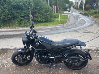 2024 Benelli Leoncino 500, чёрный, 350000 рублей, вид 3