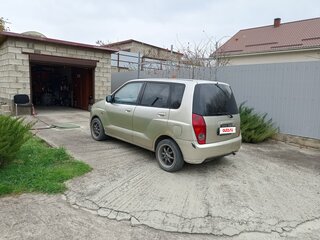 1999 Mitsubishi Dingo I, золотистый, 230000 рублей, вид 3