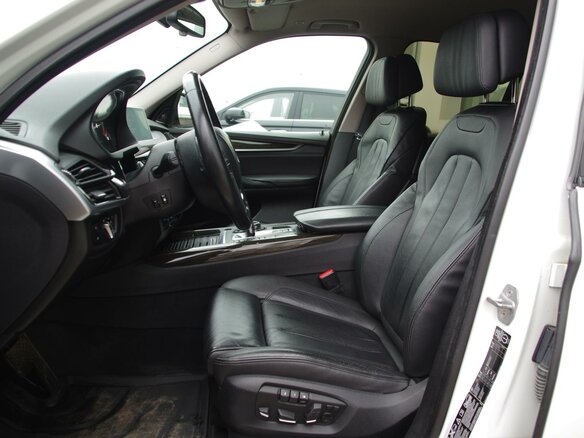 2014 BMW X5 30d III (F15), белый, 3550000 рублей - вид 6