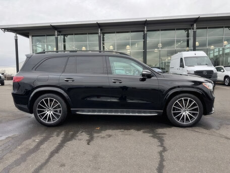 2025 Mercedes-Benz GLS 450 II (X167) Рестайлинг, чёрный, 10565571 рублей, вид 4
