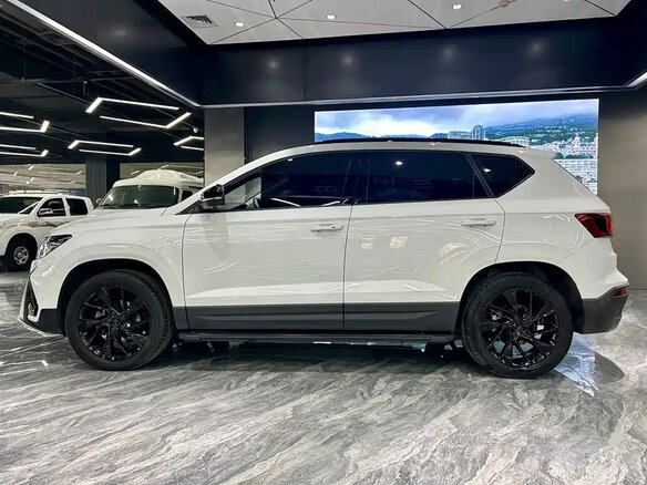 2023 Jetta VS5 I Рестайлинг, белый - вид 5