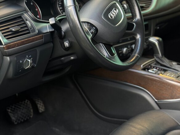 2016 Audi A6 IV (C7) Рестайлинг, чёрный, 1950000 рублей - вид 12