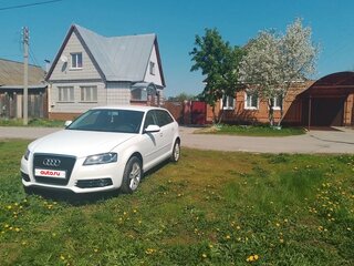2011 Audi A3 II (8P) Рестайлинг 2, белый, 880000 рублей, вид 4