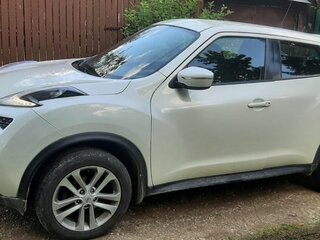 2015 Nissan Juke I Рестайлинг, белый, 1150000 рублей, вид 3