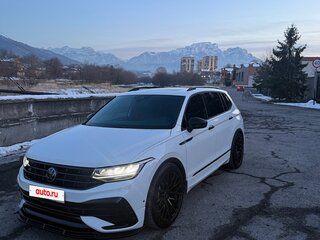 2022 Volkswagen Tiguan Allspace II Рестайлинг, белый, 3000000 рублей, вид 1