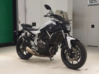 2015 Yamaha MT-07 (FZ-07), белый, 563000 рублей, вид 3