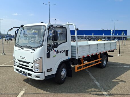 2026 Isuzu Elf (N-series), белый, 4500000 рублей, вид 3