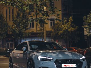 2021 Audi A5 Sportback 40 TFSI II (F5) Рестайлинг, белый, 4800000 рублей, вид 3