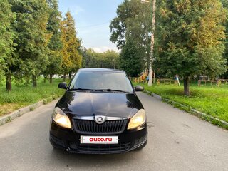 2013 Skoda Fabia II Рестайлинг, чёрный, 600000 рублей, вид 2