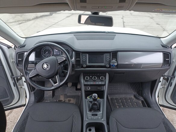 2019 Skoda Kodiaq I, белый, 1650000 рублей - вид 9