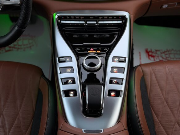 2020 Mercedes-Benz AMG GT 4-Door Coupe 43 I, серый - вид 25
