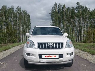 2005 Toyota Land Cruiser Prado 4-speed 120 Series, белый, 1900000 рублей, вид 3