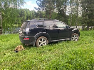 2011 Mitsubishi Outlander II Рестайлинг, чёрный, 1150000 рублей, вид 3