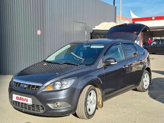 2011 Ford Focus II Рестайлинг, серый, 700000 рублей, вид 1