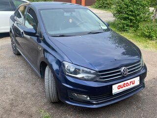 2017 Volkswagen Polo V Рестайлинг, синий, 1260000 рублей, вид 2
