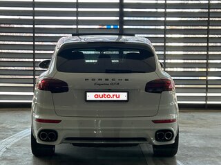 2015 Porsche Cayenne GTS II Рестайлинг (958), белый, 6100000 рублей, вид 2
