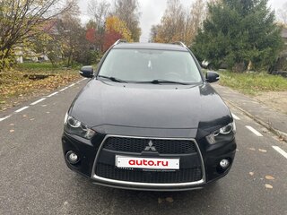 2010 Mitsubishi Outlander II Рестайлинг, чёрный, 888888 рублей, вид 1