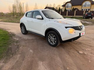 2014 Nissan Juke I, белый, 940000 рублей, вид 3