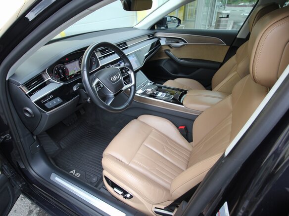2019 Audi A8 55 TFSI IV (D5), чёрный, 3845000 рублей - вид 10