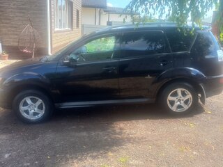 2010 Mitsubishi Outlander II Рестайлинг, чёрный, 1050000 рублей, вид 4