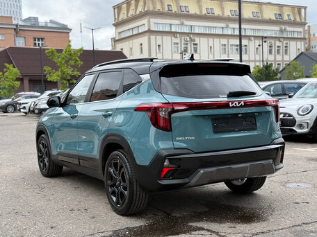 2023 Kia Seltos I Рестайлинг, зелёный, 2690000 рублей, вид 4