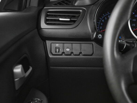 2012 Kia Rio 5-speed III, серый, 700000 рублей - вид 7