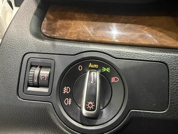 2011 Volkswagen Passat CC I, белый, 999000 рублей - вид 9