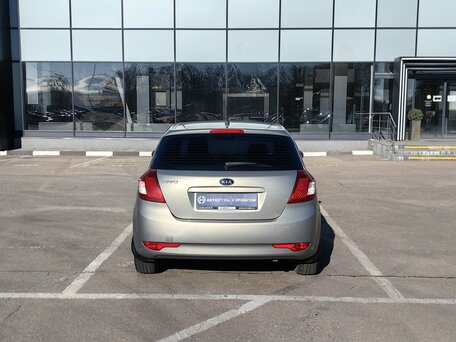 2010 Kia Ceed I Рестайлинг, серебристый, 620000 рублей, вид 4