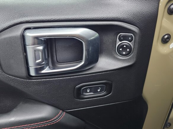 2025 Jeep Gladiator II (JT) Рестайлинг, зелёный, 8100000 рублей - вид 19