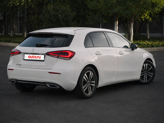 2020 Mercedes-Benz A-Класс 220 IV (W177), белый, 2780000 рублей, вид 4