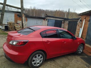 2009 Mazda 3 II (BL), красный, 700000 рублей, вид 3