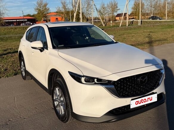 2025 Mazda CX-5 II Рестайлинг, белый, 3290000 рублей - вид 2