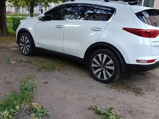 2017 Kia Sportage IV, белый, 2700000 рублей, вид 2