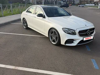 2018 Mercedes-Benz E-Класс AMG 53 AMG V (W213), белый, 4700000 рублей, вид 1