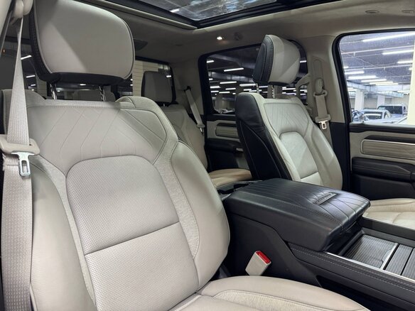 2023 Ram 1500 Crew Cab eTorque V, белый, 9990000 рублей - вид 34
