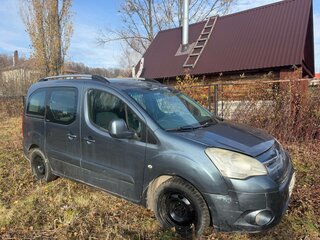 2011 Citroen Berlingo II, серый, 700000 рублей, вид 2