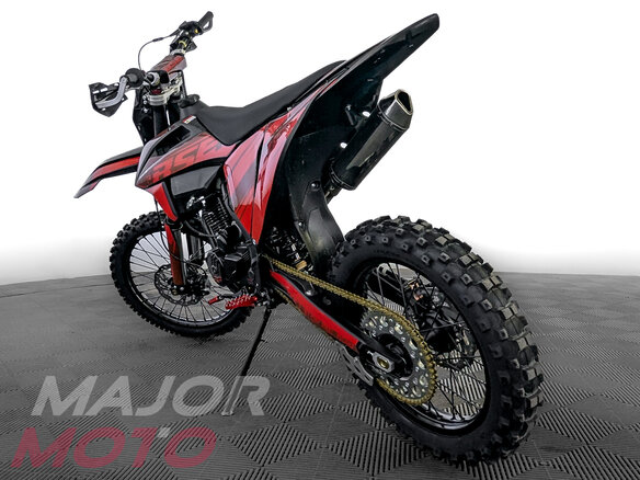 2025 BSE T4, красный, 159990 рублей - вид 5