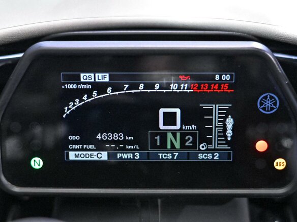 2016 Yamaha YZF-R1, чёрный, 1199000 рублей - вид 8