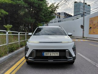 2023 Hyundai Kona II (SX2), белый, 2230200 рублей, вид 3