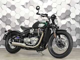 2017 Triumph Bonneville Bobber, зелёный, 1127000 рублей, вид 1