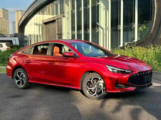 2025 MG 5 II Рестайлинг, красный, 1471027 рублей, вид 3