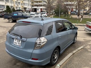 2013 Honda Fit Shuttle I Рестайлинг, серый, 800000 рублей, вид 3