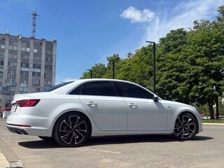 2019 Audi A4 V (B9), белый, 2850000 рублей, вид 4