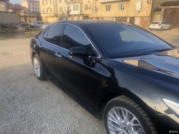 2019 Toyota Camry VIII (XV70), чёрный, 2450000 рублей - вид 7