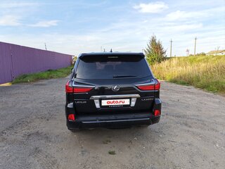 2017 Lexus LX 450d III Рестайлинг 2, чёрный, 7900000 рублей, вид 3